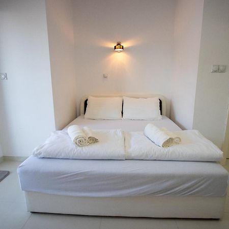 Lake View Double Balcony City Center Apartment In Ohrida Exterior foto