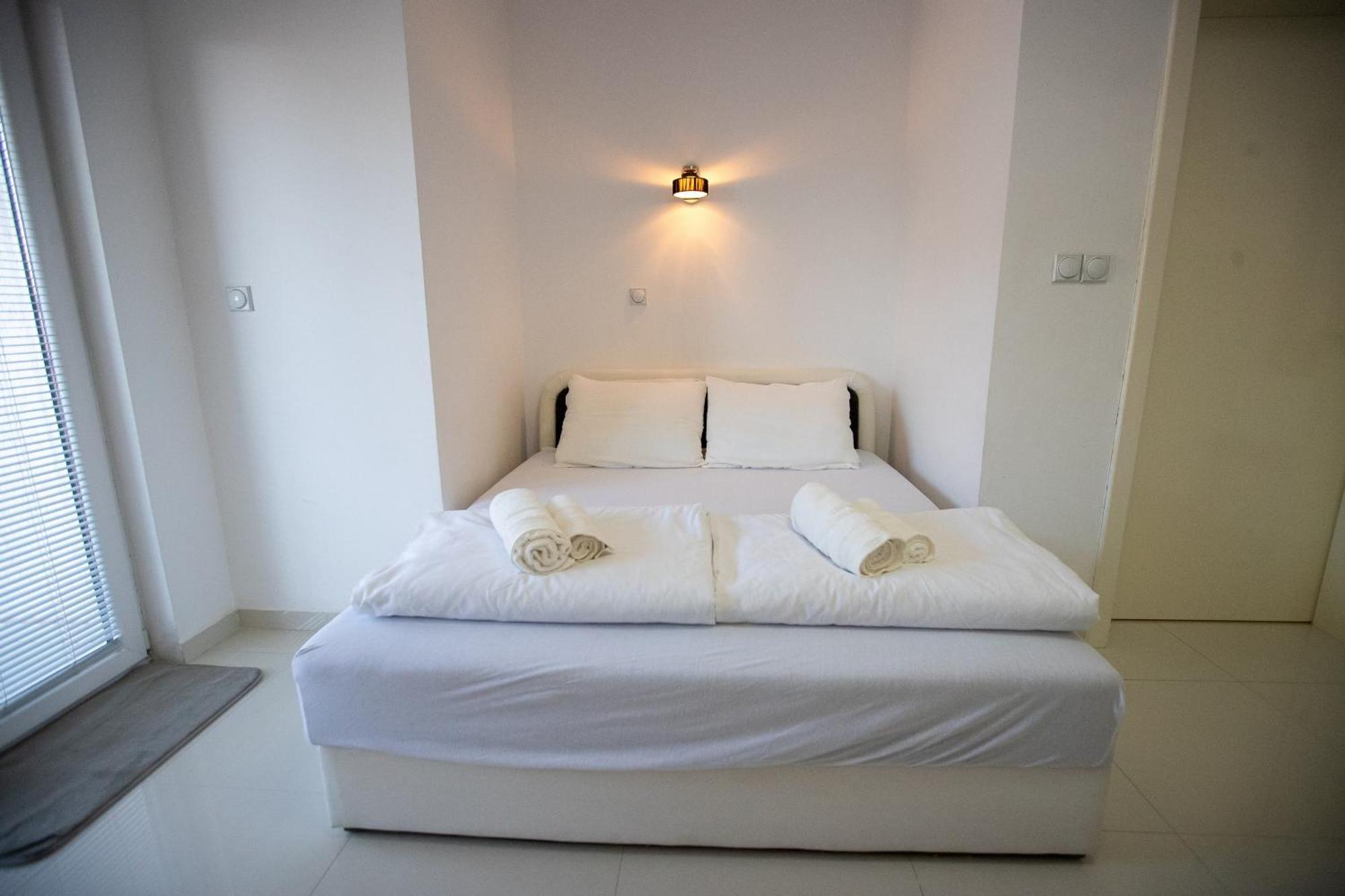 Lake View Double Balcony City Center Apartment In Ohrida Exterior foto